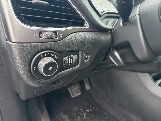 used 2019 Jeep Cherokee car, priced at $14,600