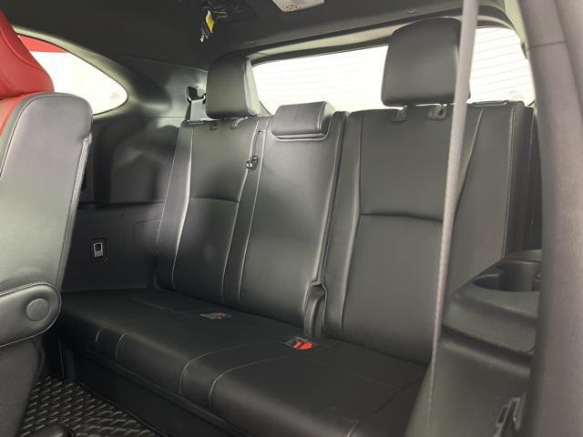 used 2021 Toyota Highlander car, priced at $32,500