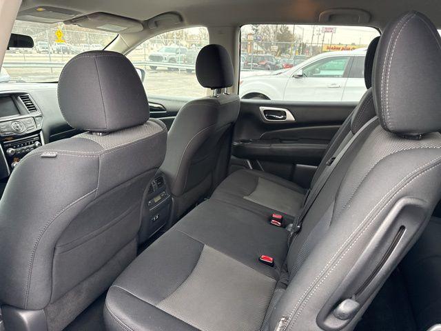 used 2019 Nissan Pathfinder car