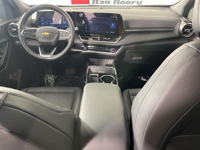 used 2025 Chevrolet Equinox car, priced at $27,387