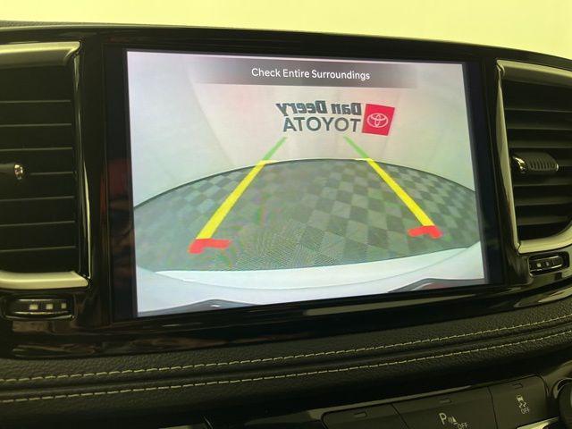 used 2024 Chrysler Pacifica Hybrid car, priced at $32,026