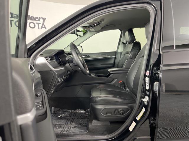 used 2023 Jeep Grand Cherokee car, priced at $26,491