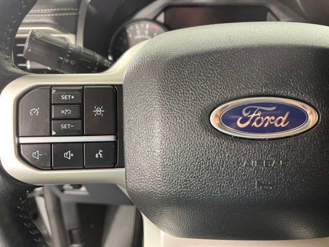 used 2024 Ford Expedition car, priced at $34,821