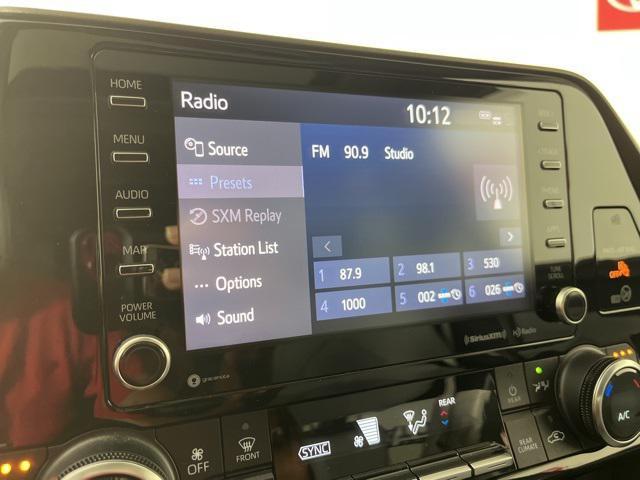 used 2022 Toyota Highlander Hybrid car, priced at $31,662