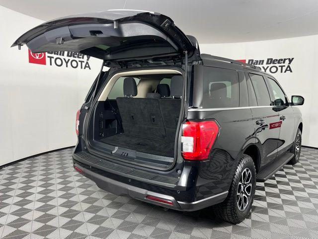 used 2024 Ford Expedition car, priced at $37,459