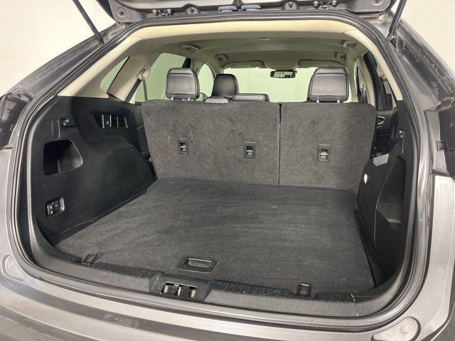 used 2023 Ford Edge car, priced at $25,109