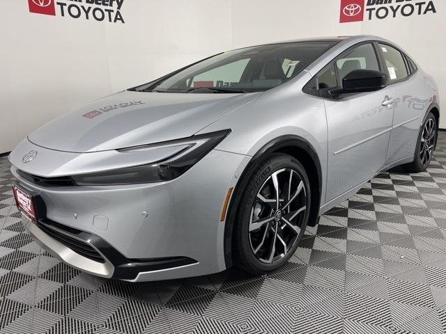 new 2026 Toyota Prius Plug-In Hybrid car, priced at $43,031