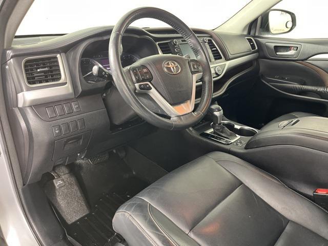 used 2015 Toyota Highlander car, priced at $12,757