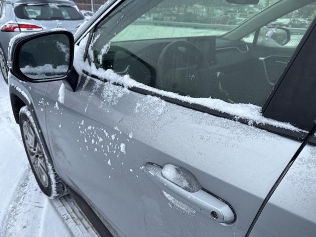 used 2020 Toyota RAV4 car, priced at $27,600