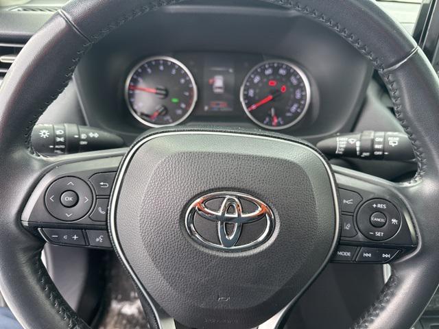 used 2020 Toyota RAV4 car, priced at $27,600