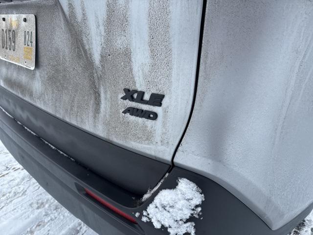 used 2020 Toyota RAV4 car, priced at $27,600