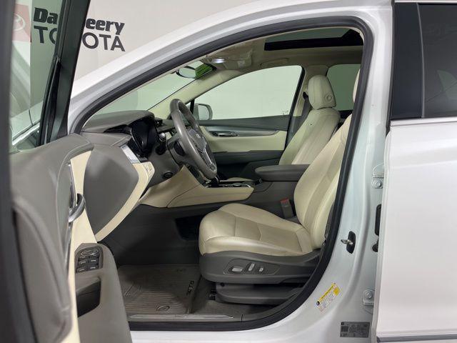 used 2020 Cadillac XT5 car, priced at $19,351