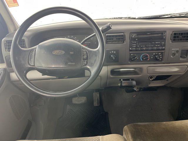 used 2001 Ford F-250 car, priced at $3,500