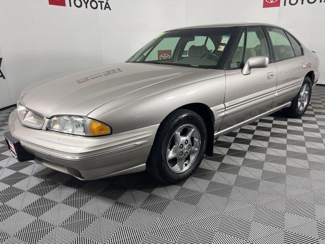 used 1998 Pontiac Bonneville car, priced at $2,995