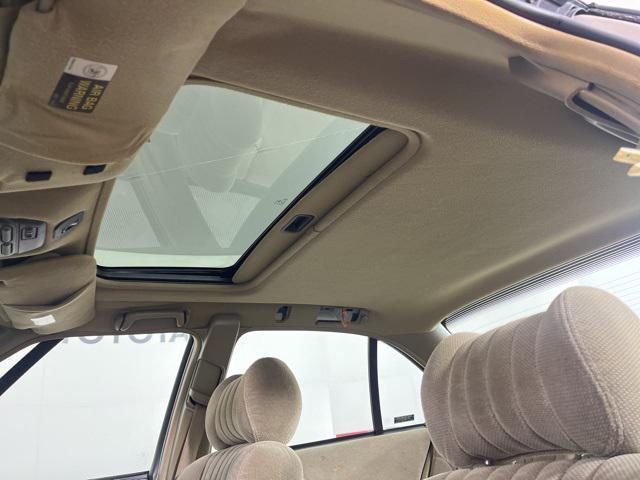 used 1998 Pontiac Bonneville car, priced at $2,995