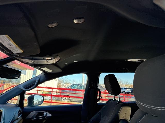 used 2023 Chrysler Pacifica car, priced at $19,030