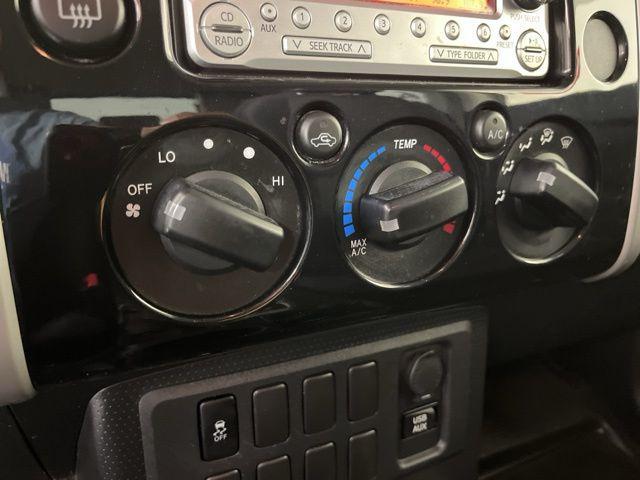 used 2013 Toyota FJ Cruiser car, priced at $12,500