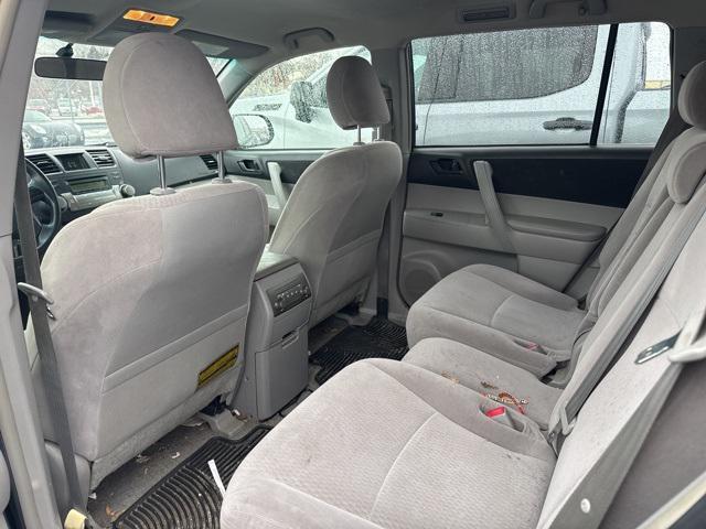 used 2008 Toyota Highlander car, priced at $6,700