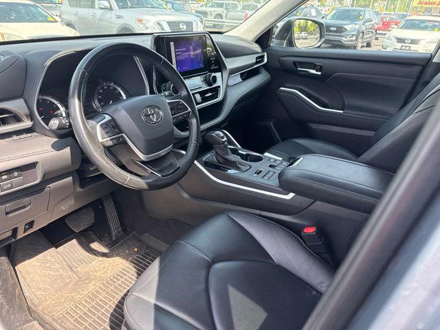 used 2023 Toyota Highlander car, priced at $39,944