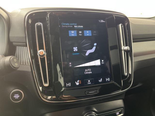 used 2021 Volvo XC40 car, priced at $26,500