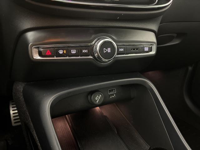 used 2021 Volvo XC40 car, priced at $26,500