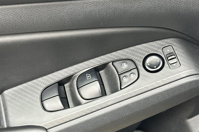 2022 Storm Blue Metallic Nissan Altima