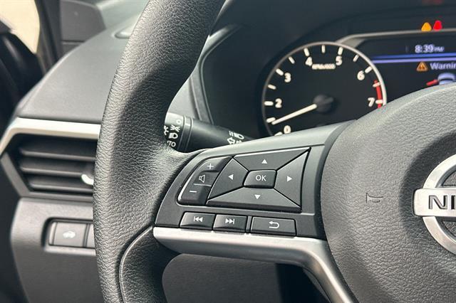 2022 Storm Blue Metallic Nissan Altima