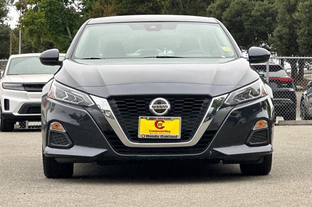 2022 Storm Blue Metallic Nissan Altima