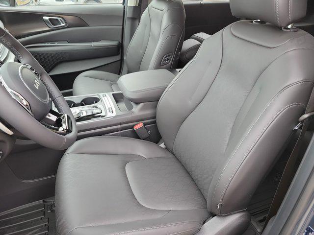 new 2026 Kia Carnival Hybrid car, priced at $51,765