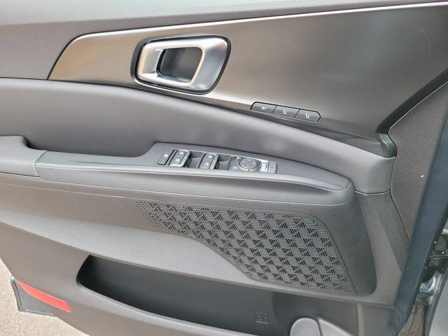 new 2026 Kia Carnival Hybrid car, priced at $51,765