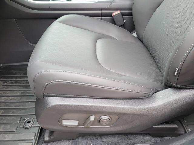 new 2026 Kia Carnival Hybrid car, priced at $51,765