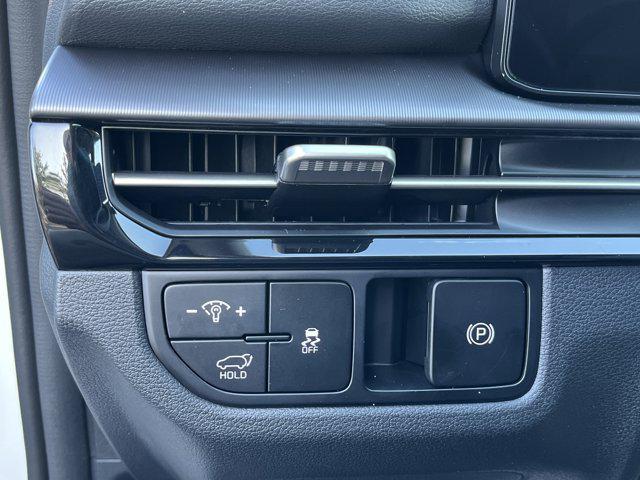 new 2026 Kia Sportage car, priced at $34,280