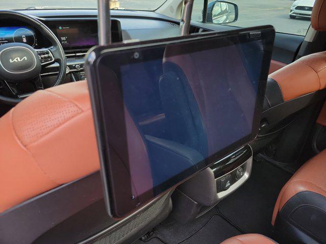 used 2022 Kia Carnival car, priced at $25,991