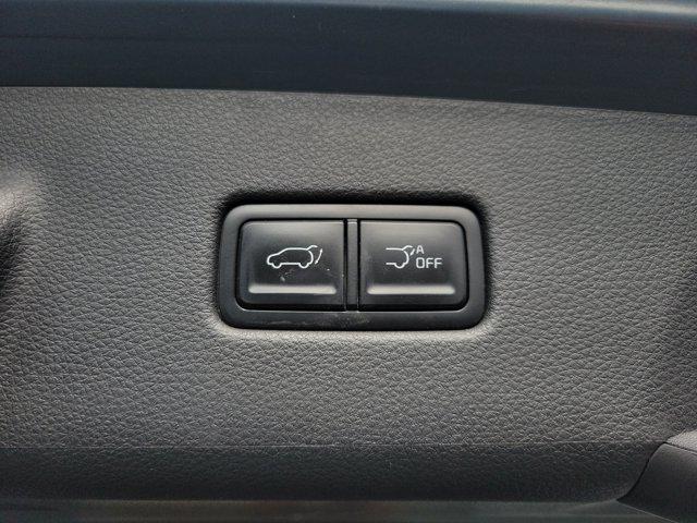 used 2022 Kia Carnival car, priced at $25,991