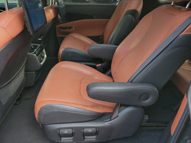 used 2022 Kia Carnival car, priced at $25,991