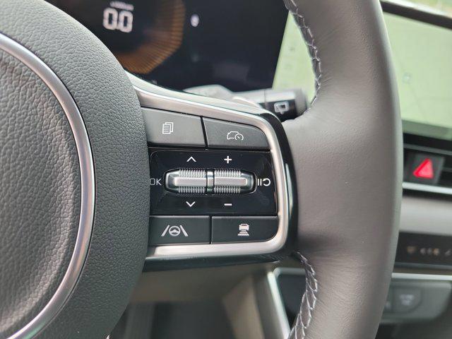 new 2026 Kia Carnival Hybrid car, priced at $46,680