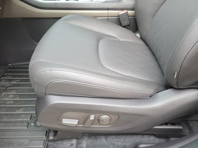 new 2026 Kia Carnival Hybrid car, priced at $46,680