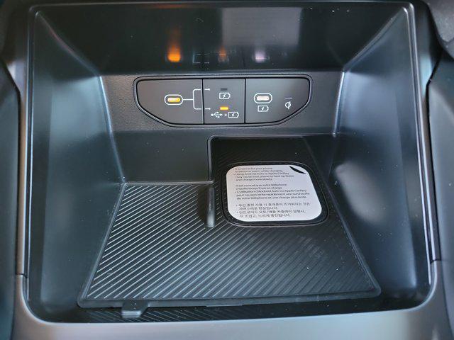 new 2026 Kia Sorento car, priced at $38,940