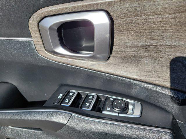 used 2022 Kia Sorento car, priced at $21,709