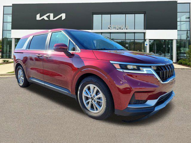 used 2023 Kia Carnival car, priced at $29,956