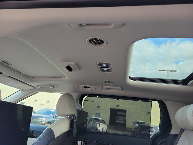 new 2026 Kia Carnival Hybrid car, priced at $57,820