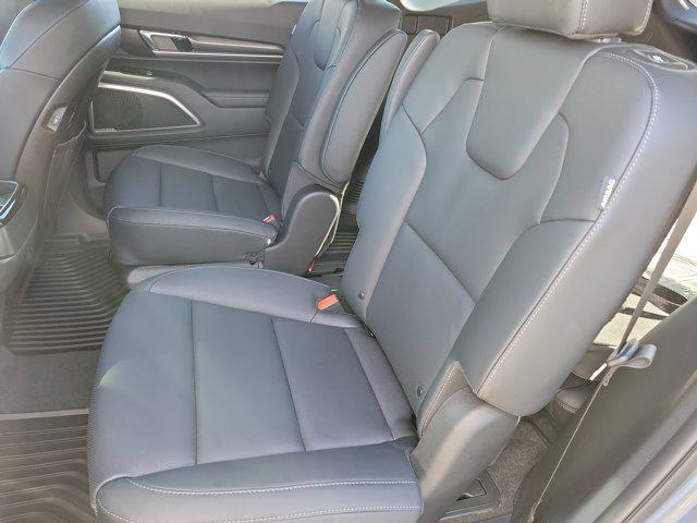 new 2025 Kia Telluride car, priced at $41,120
