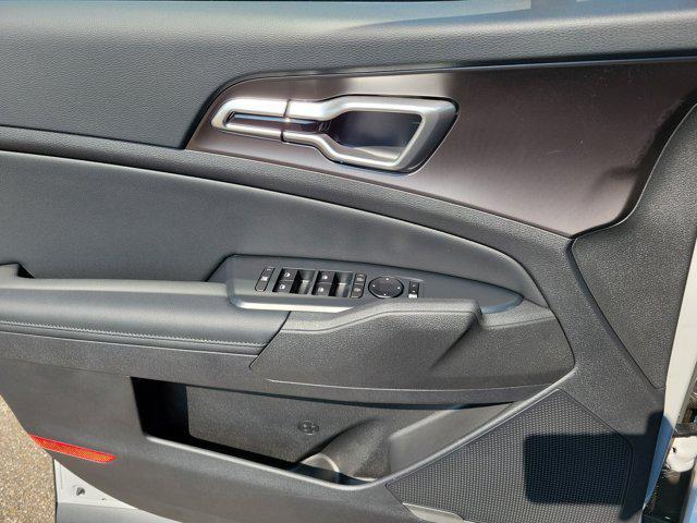 new 2026 Kia Sportage Hybrid car, priced at $36,660