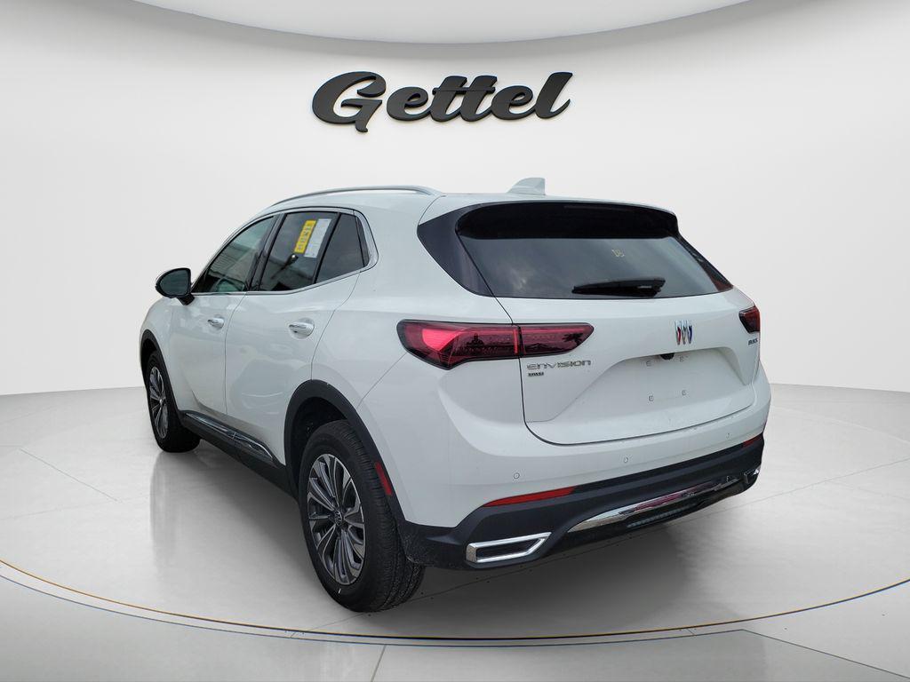 used 2025 Buick Envision car, priced at $27,987