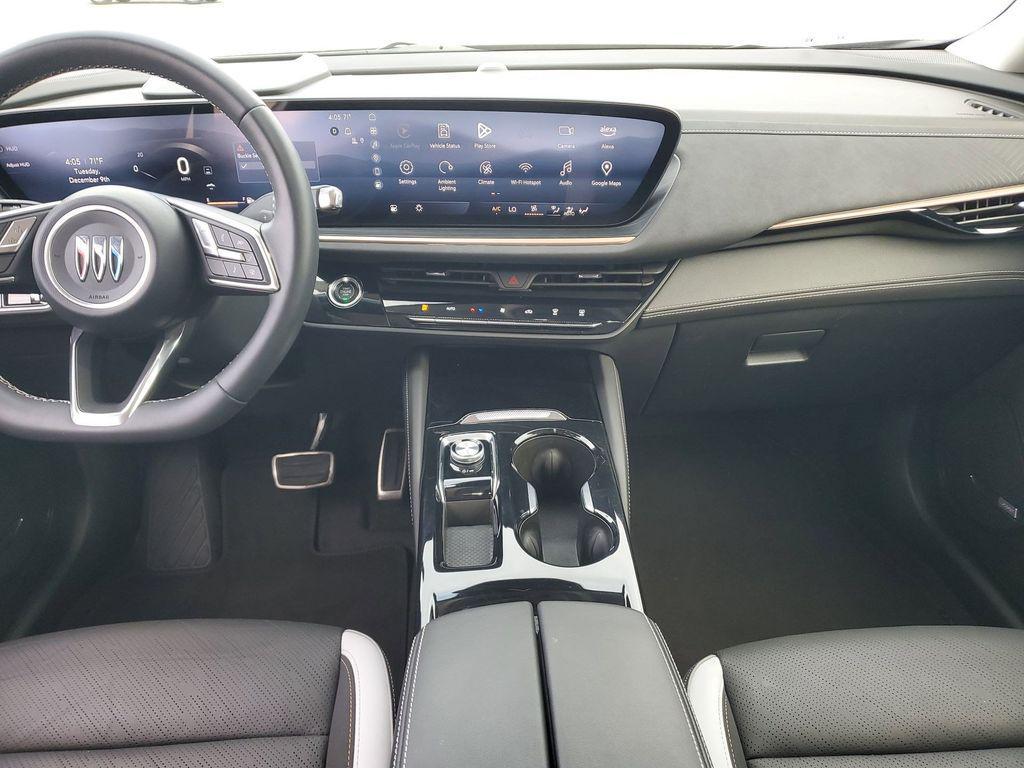 used 2025 Buick Envision car, priced at $30,487
