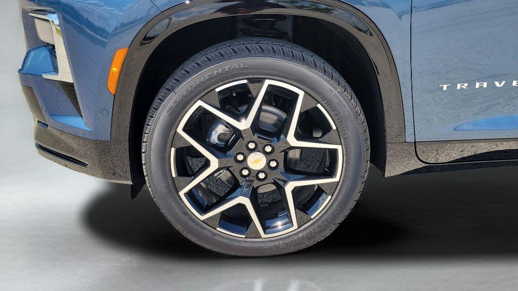 new 2026 Chevrolet Traverse car, priced at $56,192