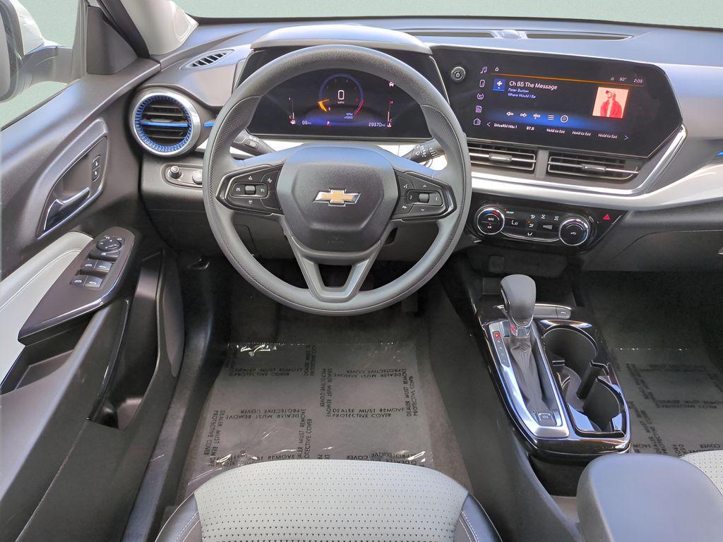 used 2024 Chevrolet Trax car, priced at $23,871
