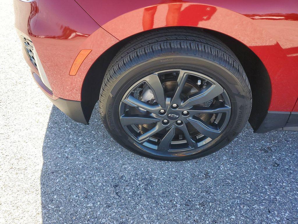 used 2023 Chevrolet Equinox car, priced at $22,949