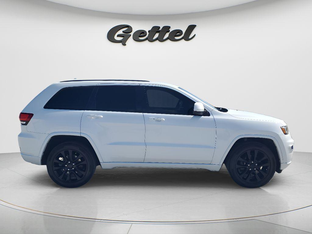 used 2018 Jeep Grand Cherokee car, priced at $11,777