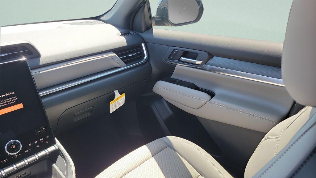 new 2026 GMC Terrain car, priced at $37,111